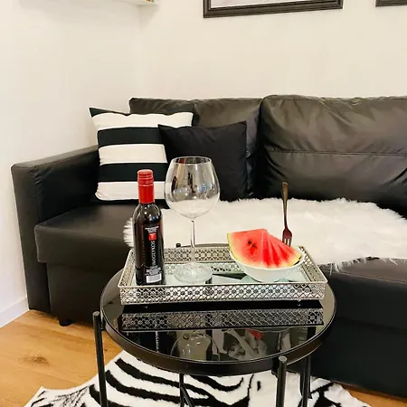 Appartamento Diamant Mitten In Zentrum Aalen